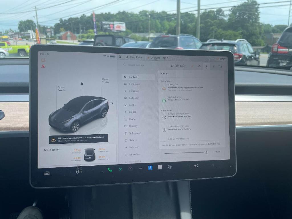 2023 Tesla Model Y Image 41