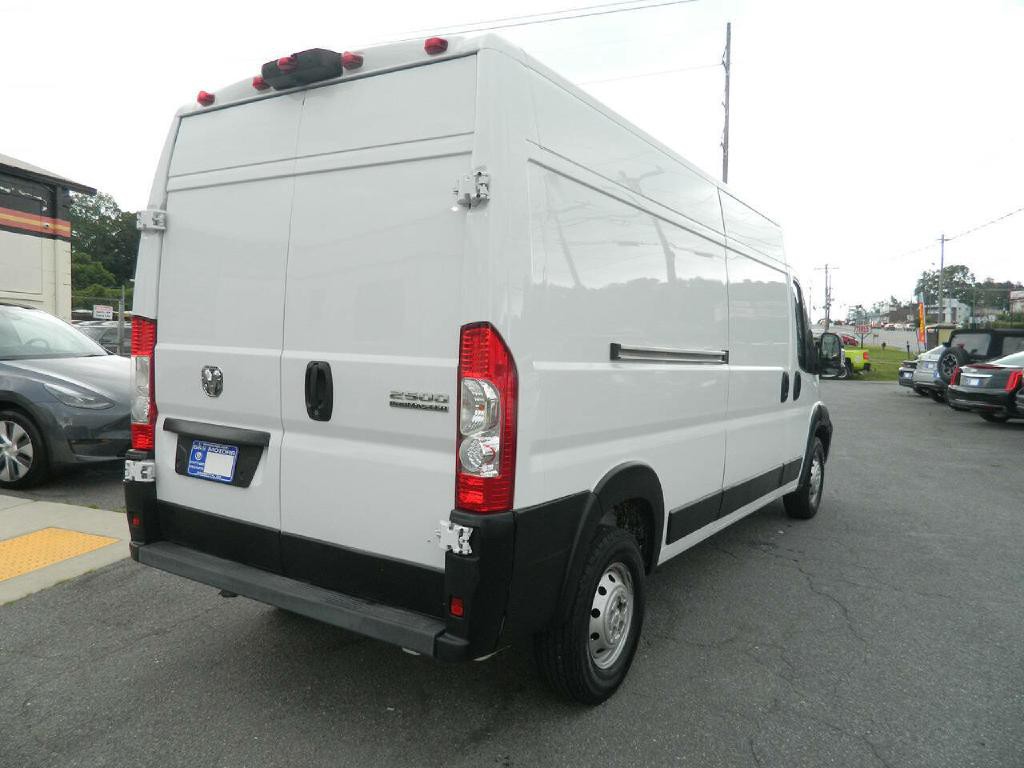 2023 RAM Promaster Image 6