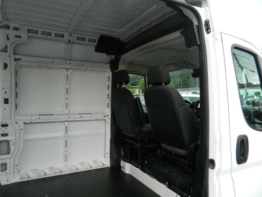 2023 RAM Promaster Image 10