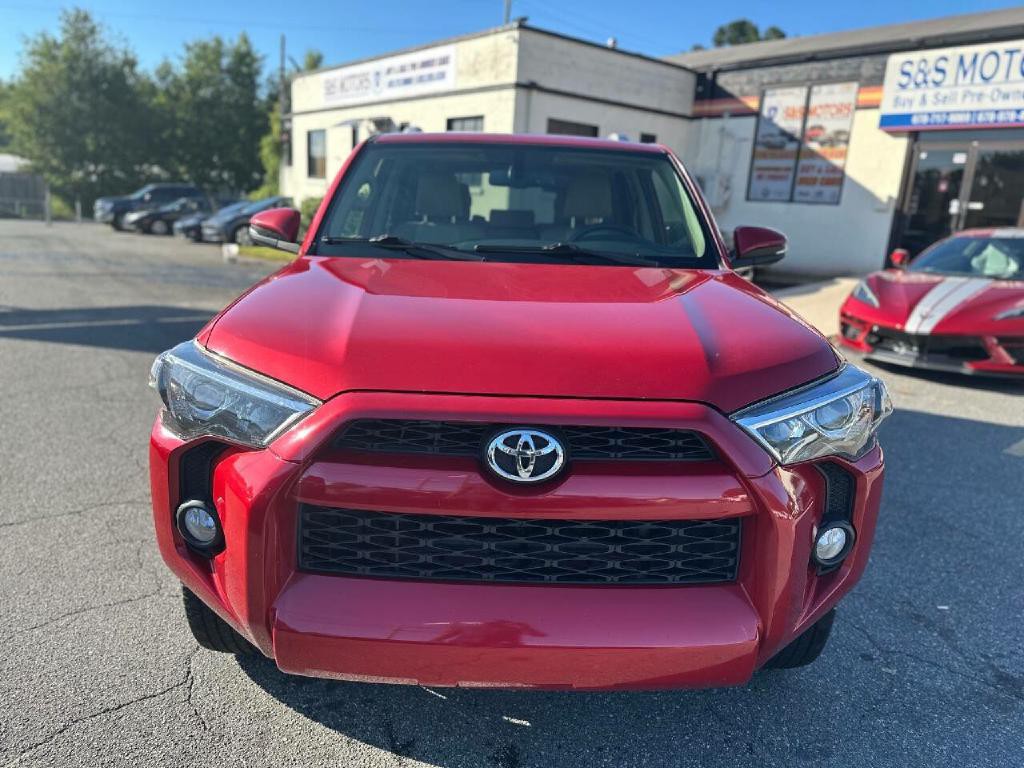 2017 Toyota 4Runner Image 2