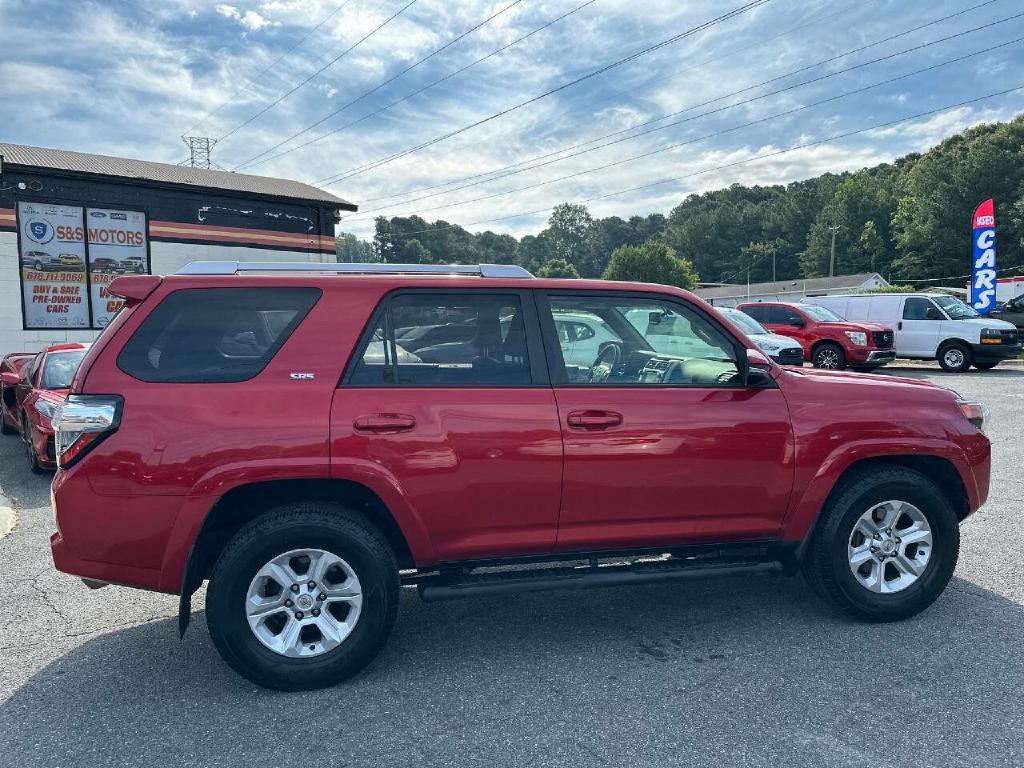 2017 Toyota 4Runner Image 10