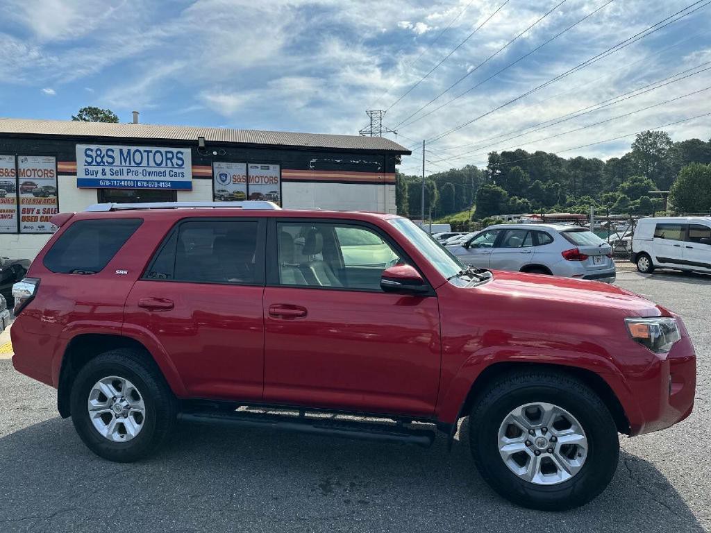 2017 Toyota 4Runner Image 11
