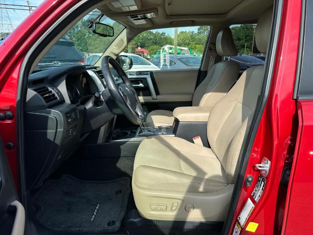2017 Toyota 4Runner Image 20