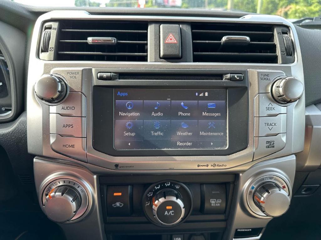 2017 Toyota 4Runner Image 24
