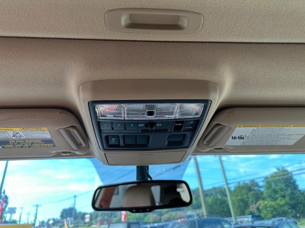 2017 Toyota 4Runner Image 28