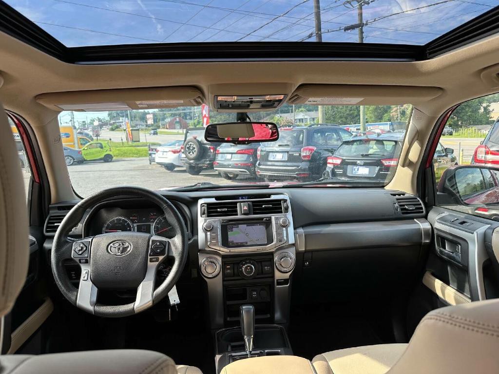 2017 Toyota 4Runner Image 39
