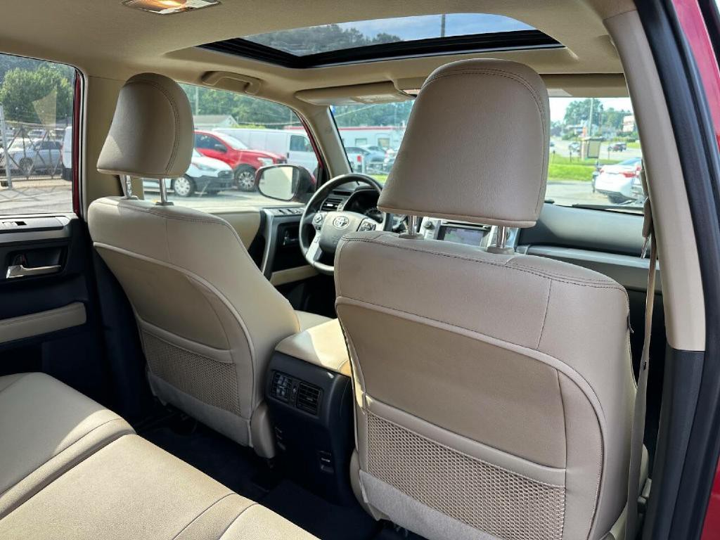2017 Toyota 4Runner Image 45