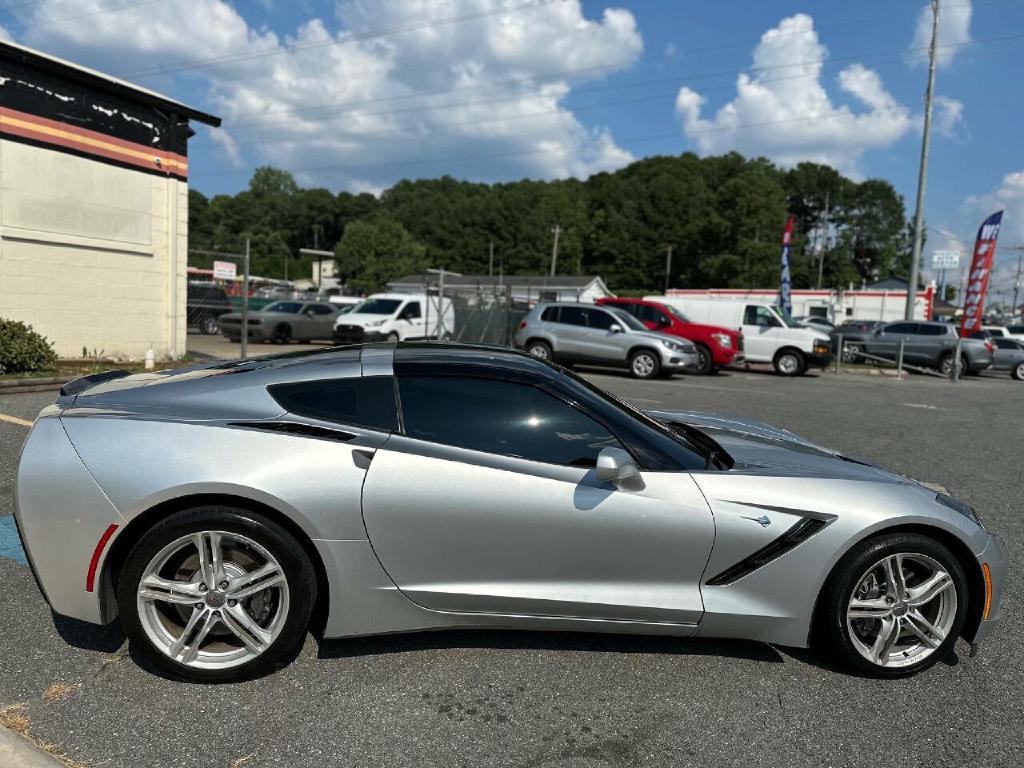 2017 Chevrolet Corvette Image 8