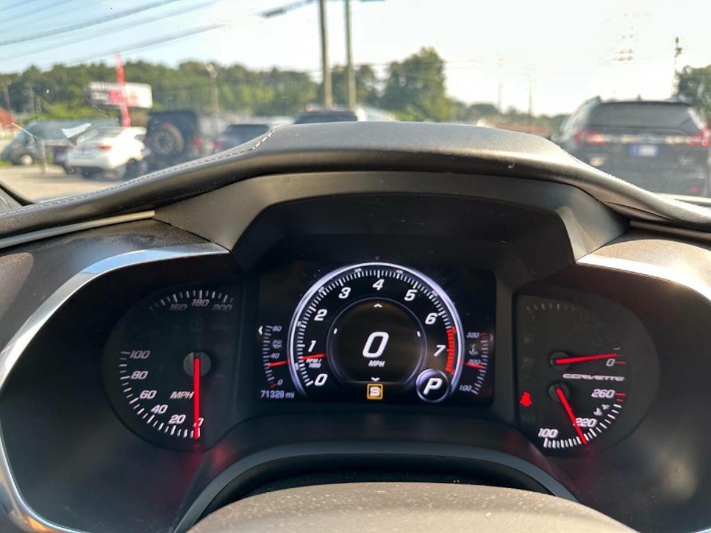 2017 Chevrolet Corvette Image 21