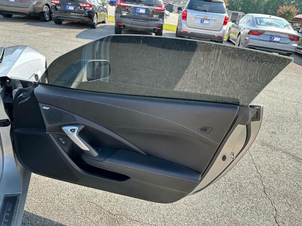 2017 Chevrolet Corvette Image 31