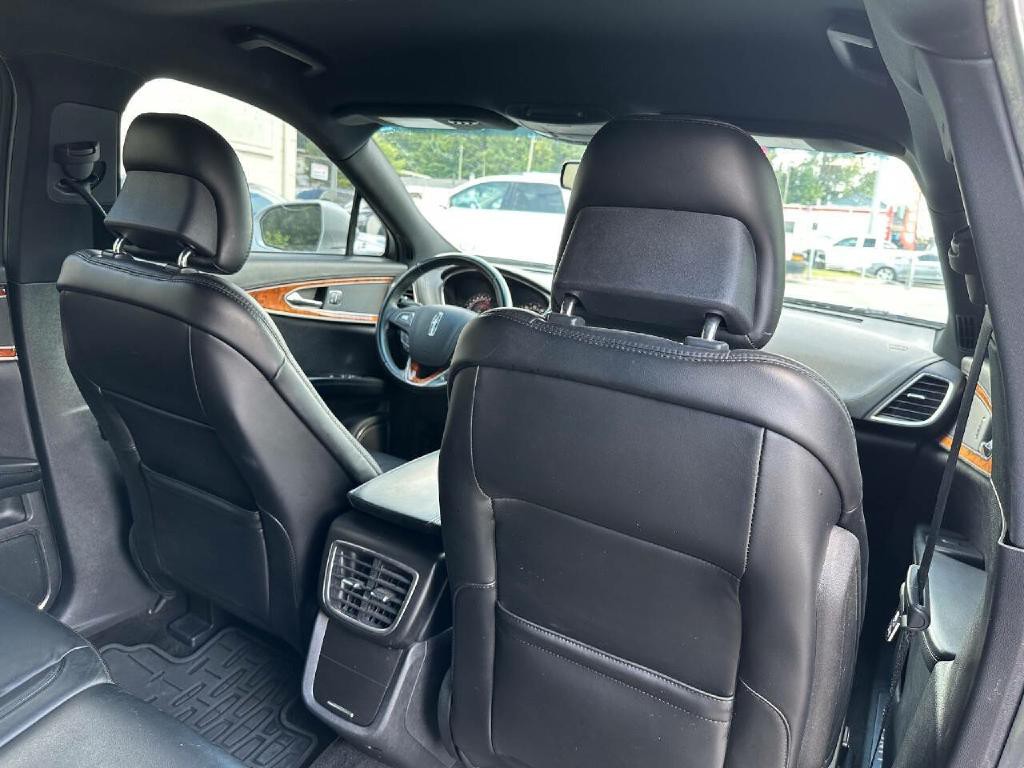 2016 Lincoln MKX Image 44