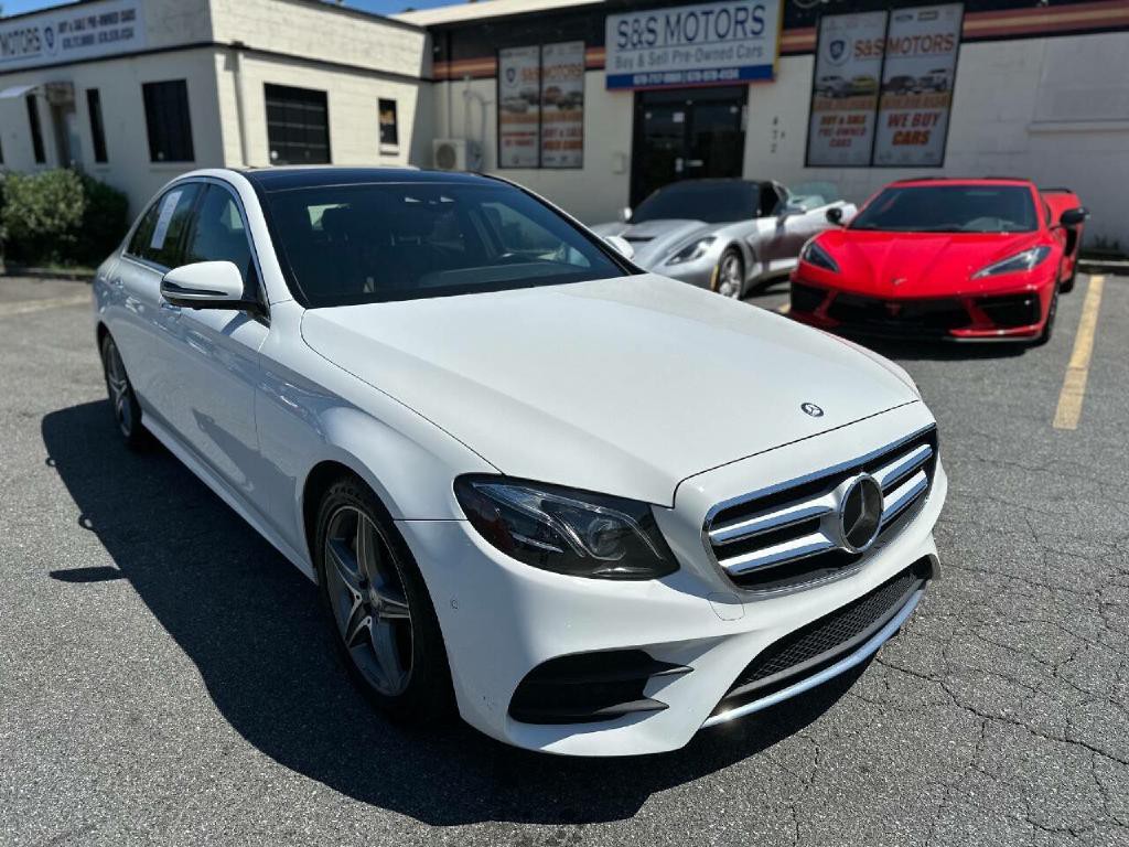 2017 Mercedes-Benz E-Class Image 1