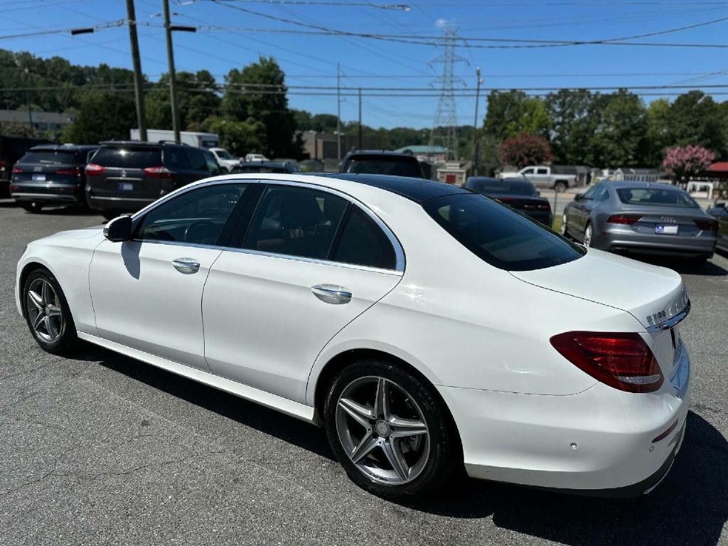 2017 Mercedes-Benz E-Class Image 5