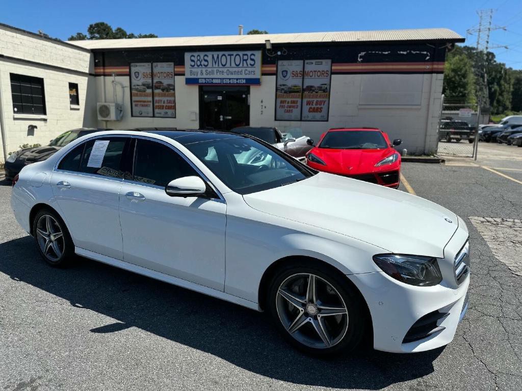 2017 Mercedes-Benz E-Class Image 10