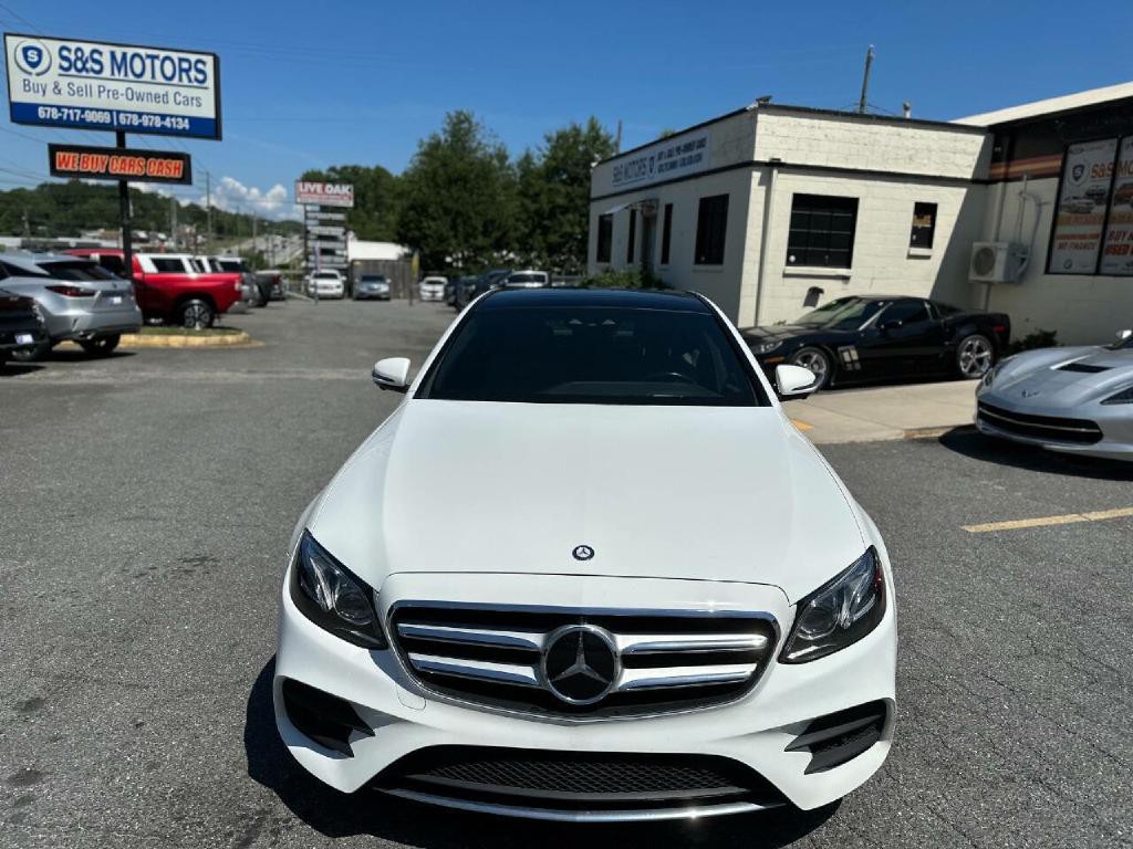 2017 Mercedes-Benz E-Class Image 12