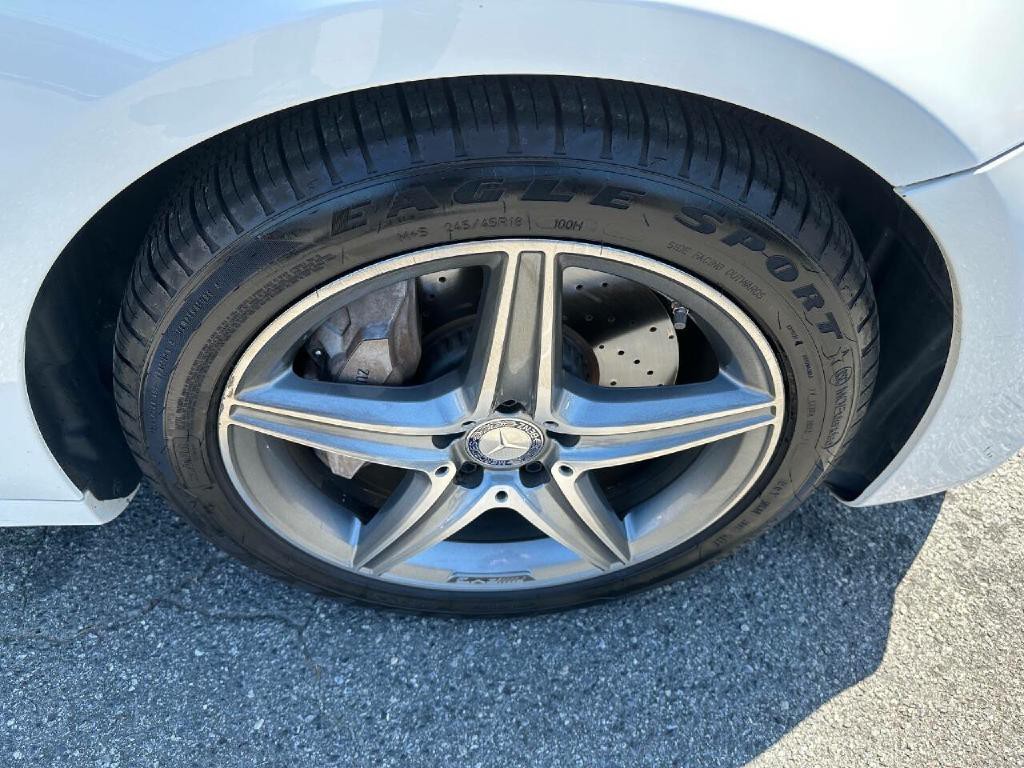 2017 Mercedes-Benz E-Class Image 16