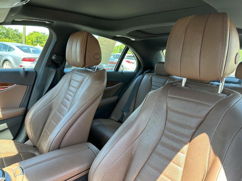 2017 Mercedes-Benz E-Class Image 34