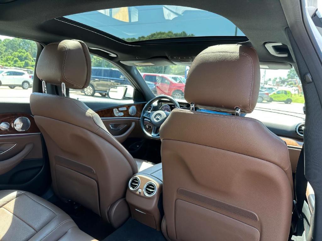 2017 Mercedes-Benz E-Class Image 44
