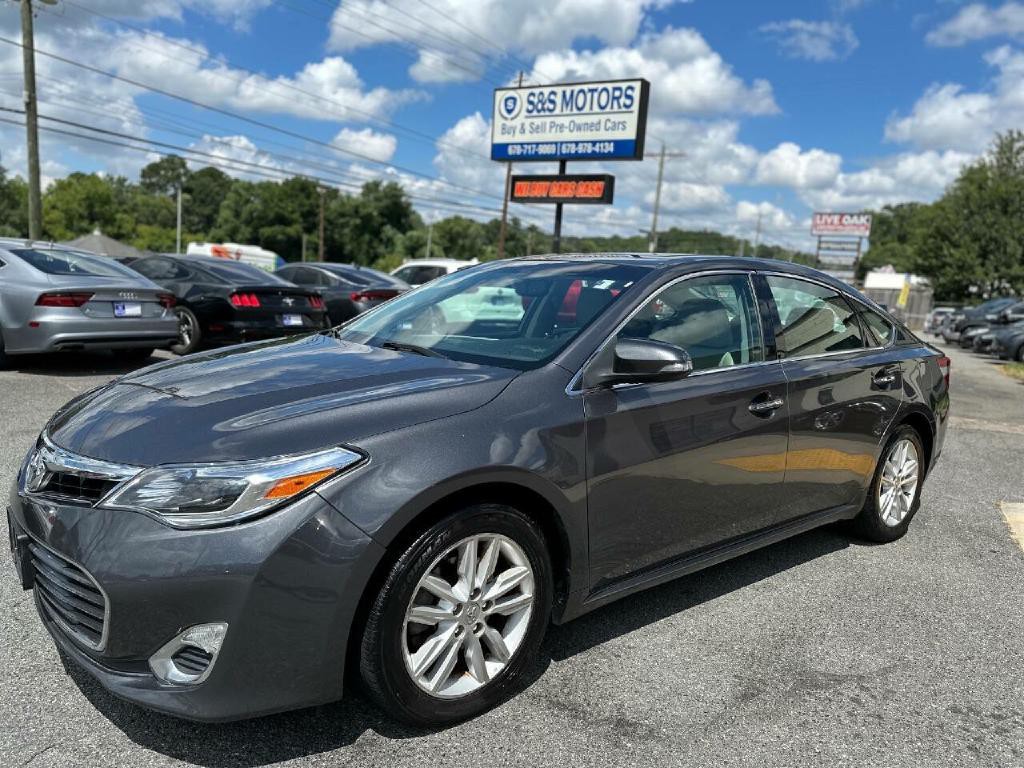 2015 Toyota Avalon Image 4