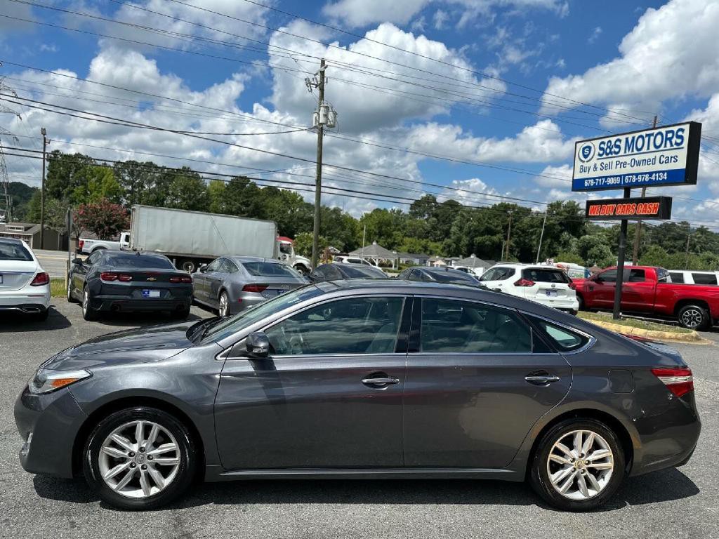 2015 Toyota Avalon Image 5