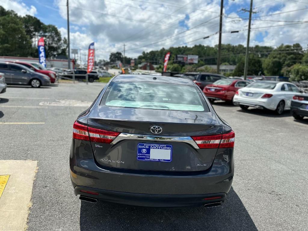 2015 Toyota Avalon Image 7