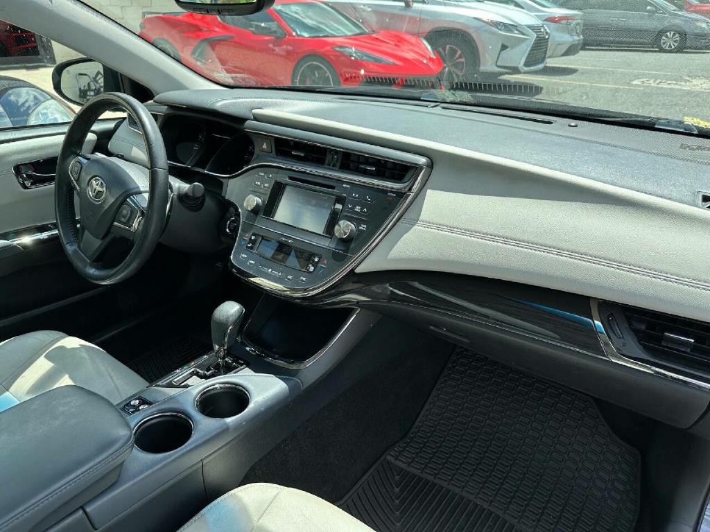 2015 Toyota Avalon Image 41