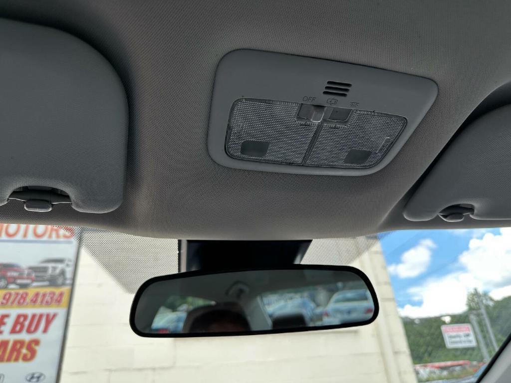 2018 Toyota Corolla Image 22