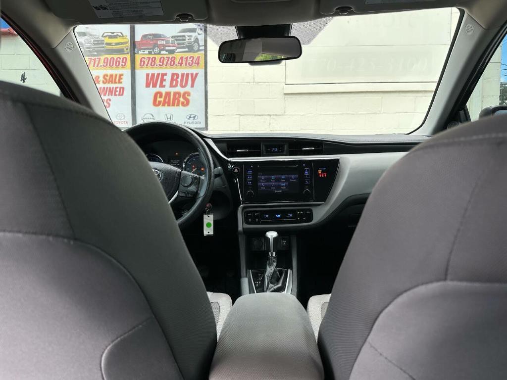 2018 Toyota Corolla Image 29
