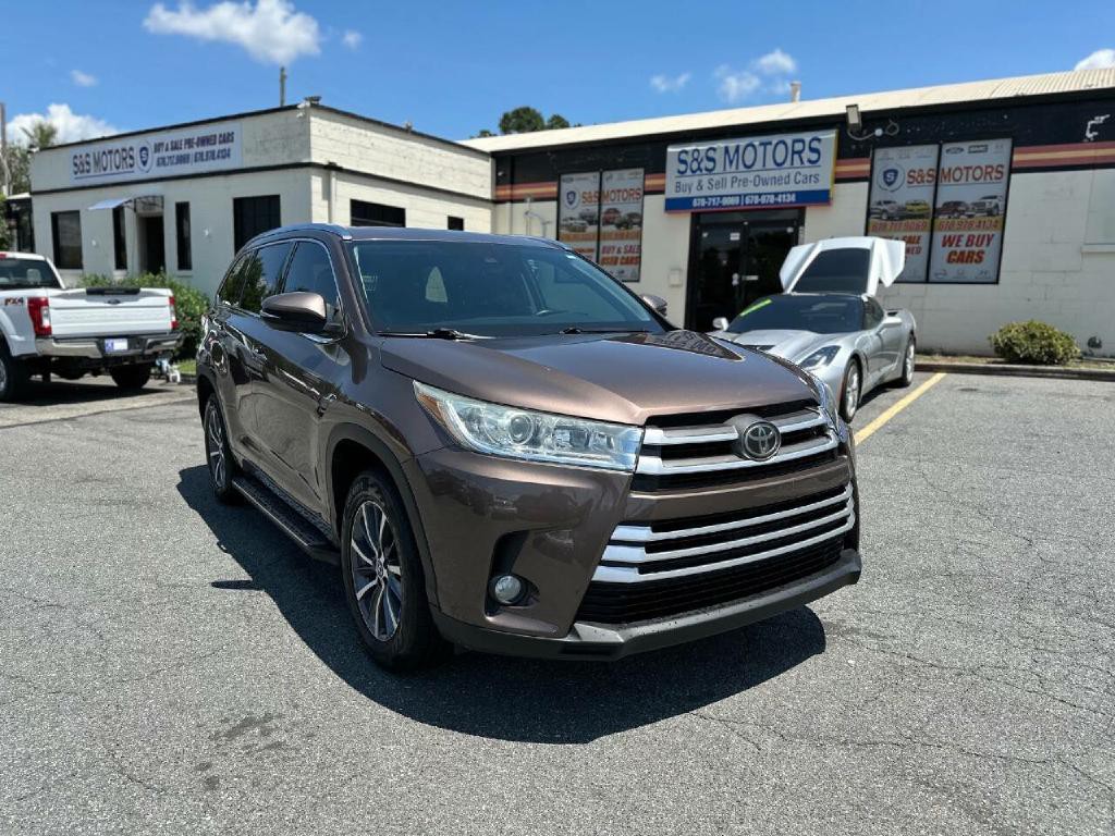 2018 Toyota Highlander Image 3