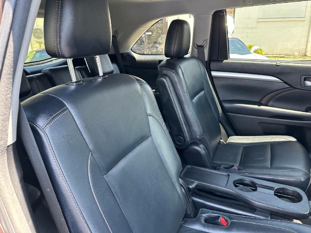 2018 Toyota Highlander Image 44