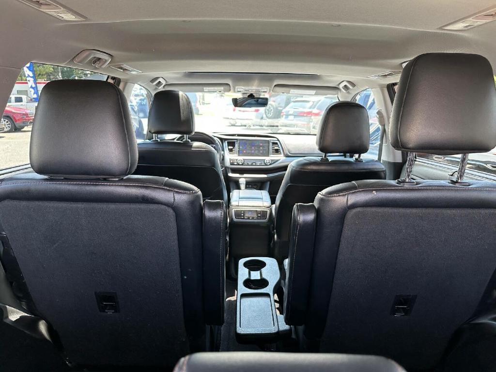 2018 Toyota Highlander Image 55