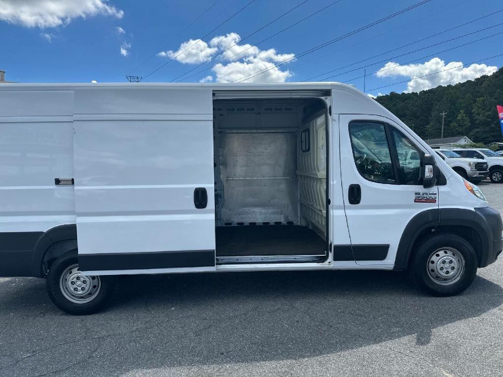 2017 RAM Promaster Image 10