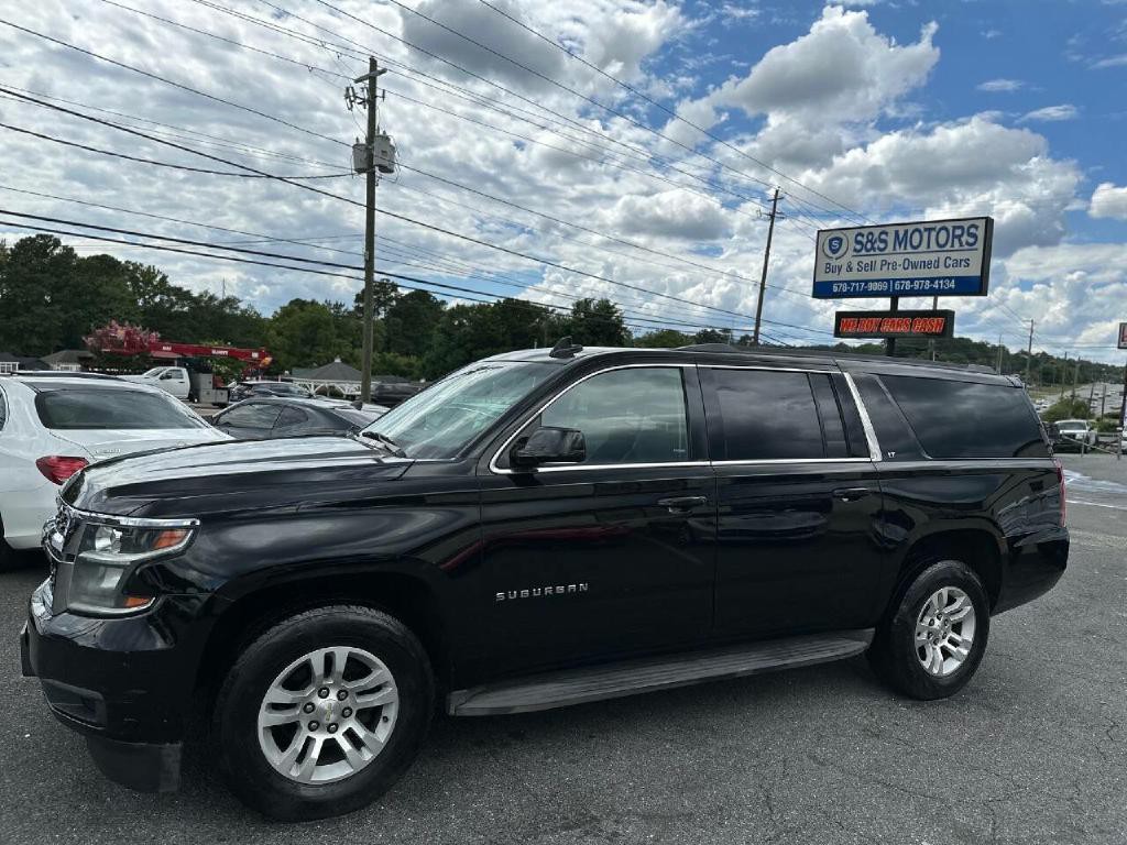 2015 Chevrolet Suburban Image 4