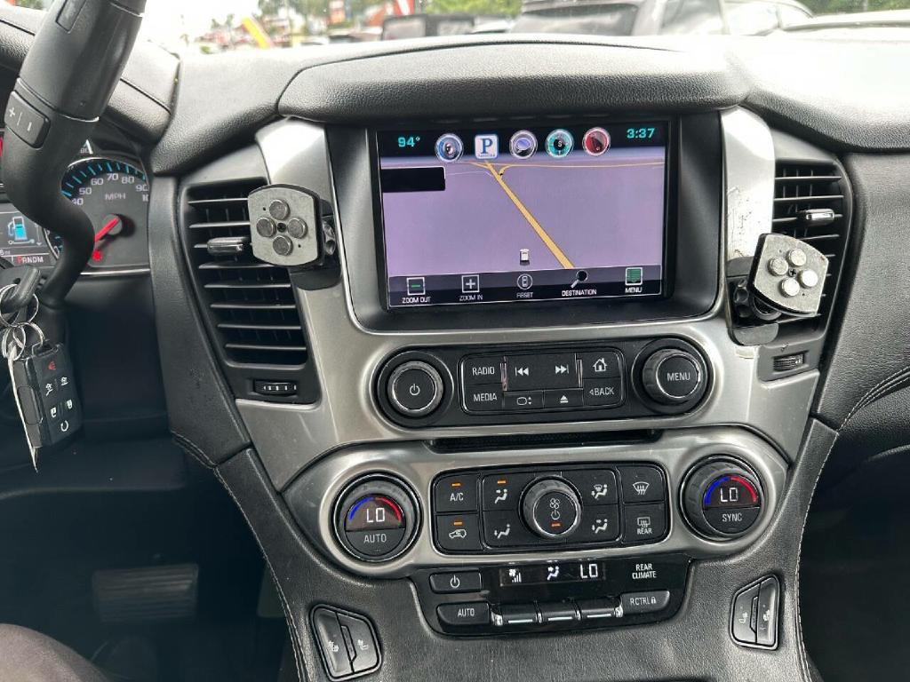 2015 Chevrolet Suburban Image 19