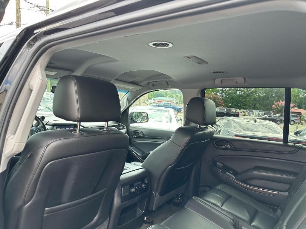 2015 Chevrolet Suburban Image 30