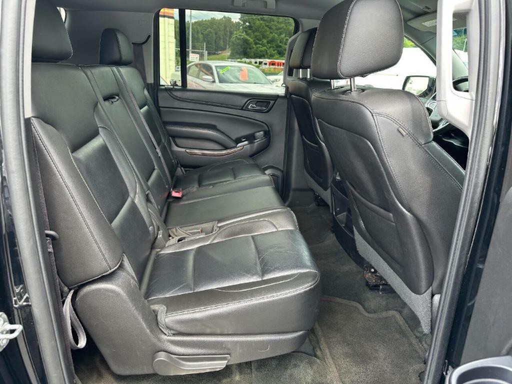 2015 Chevrolet Suburban Image 33
