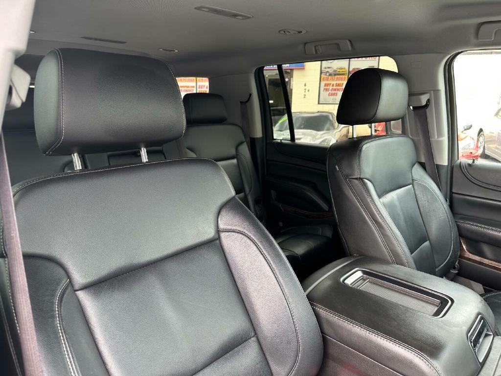 2015 Chevrolet Suburban Image 40