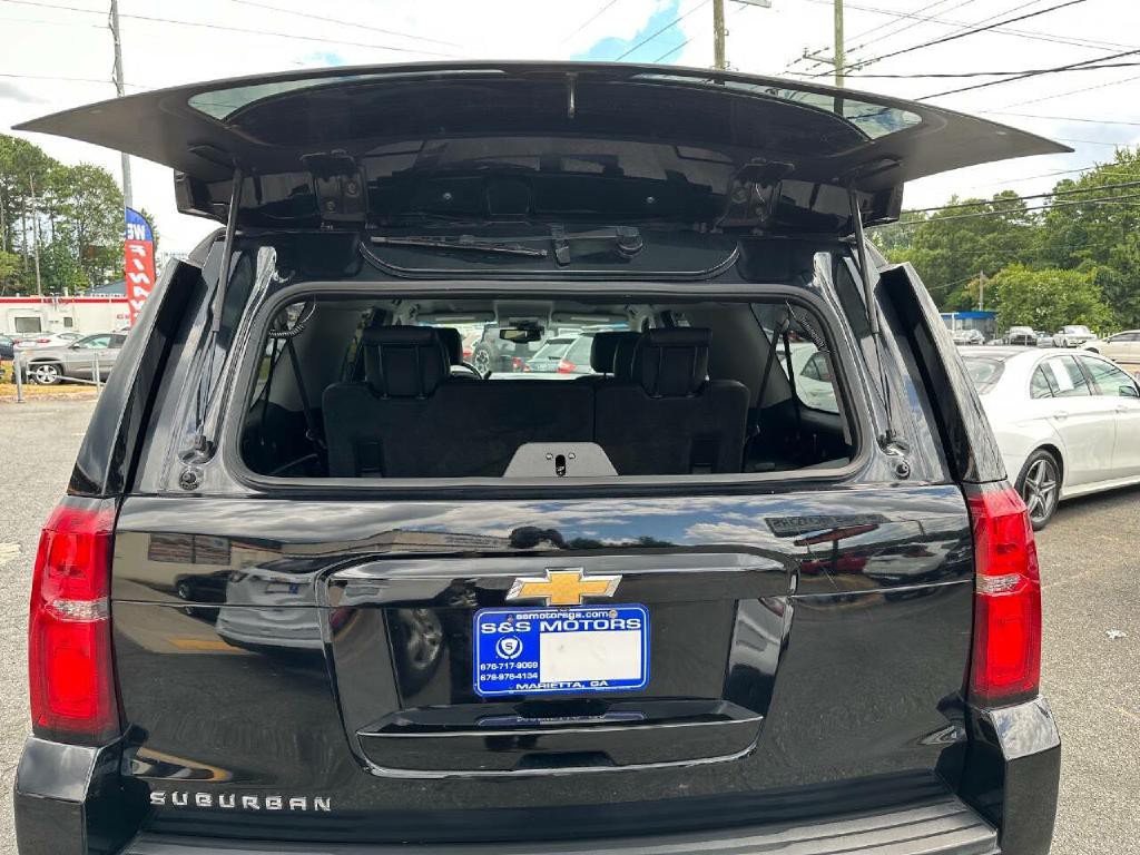 2015 Chevrolet Suburban Image 42