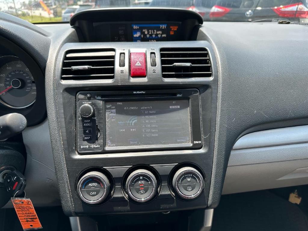 2015 Subaru Forester Image 15