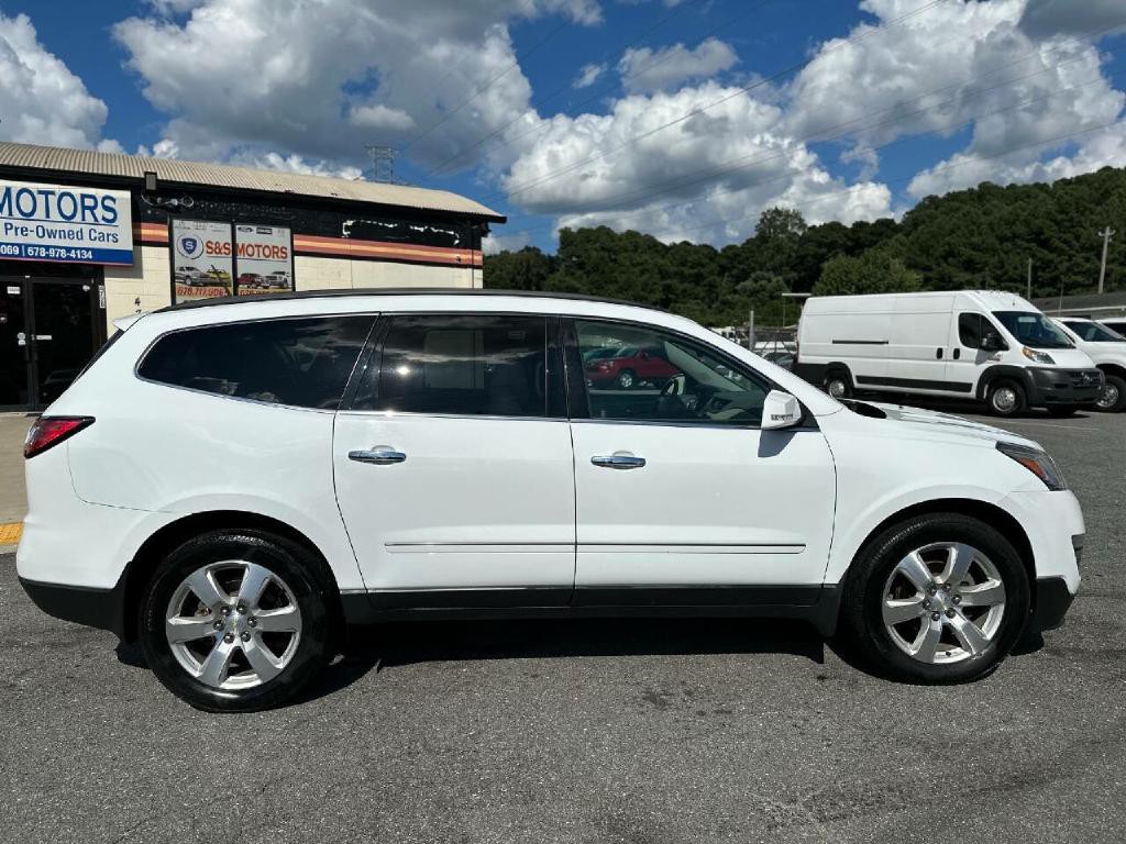2017 Chevrolet Traverse Image 8