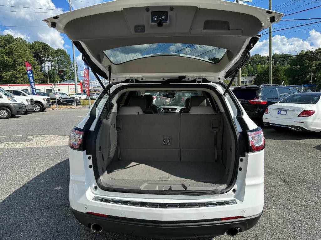 2017 Chevrolet Traverse Image 40
