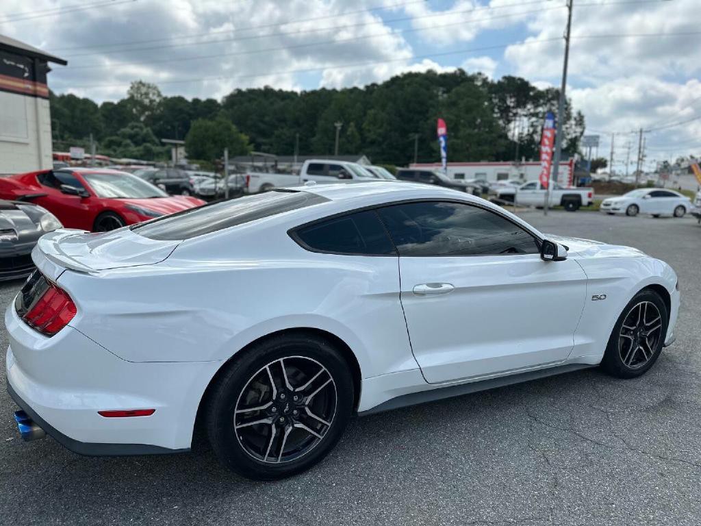 2020 Ford Mustang Image 12