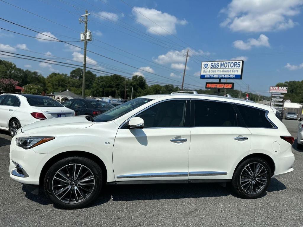2017 INFINITI QX60 Image 4