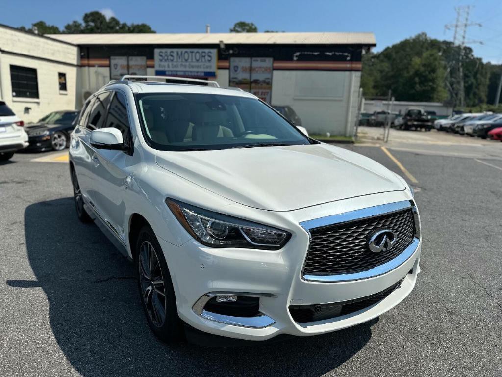 2017 INFINITI QX60 Image 11