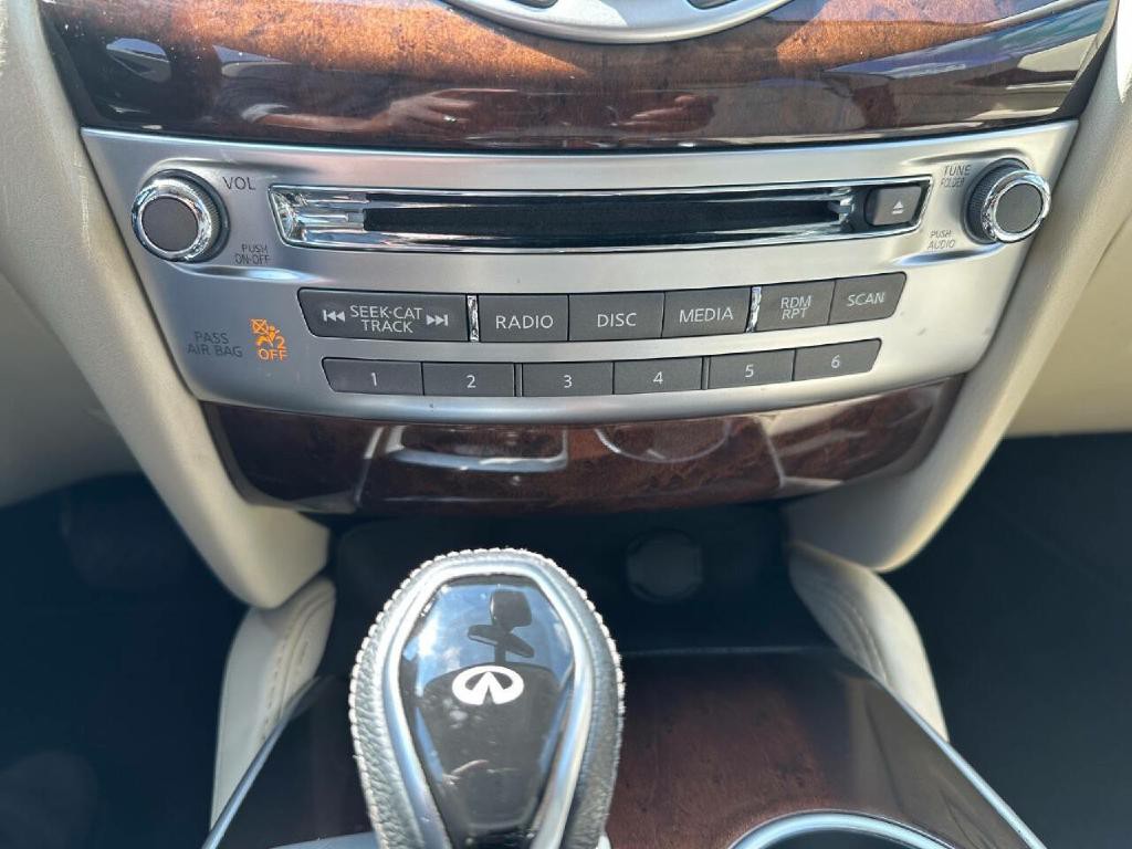 2017 INFINITI QX60 Image 22