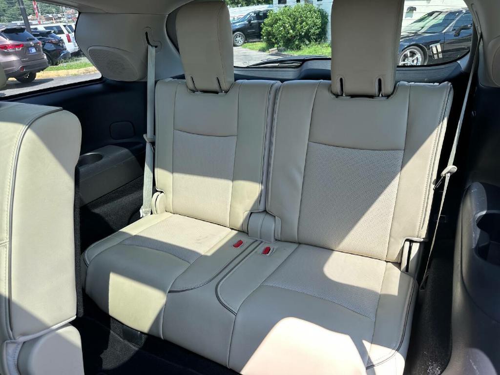 2017 INFINITI QX60 Image 37