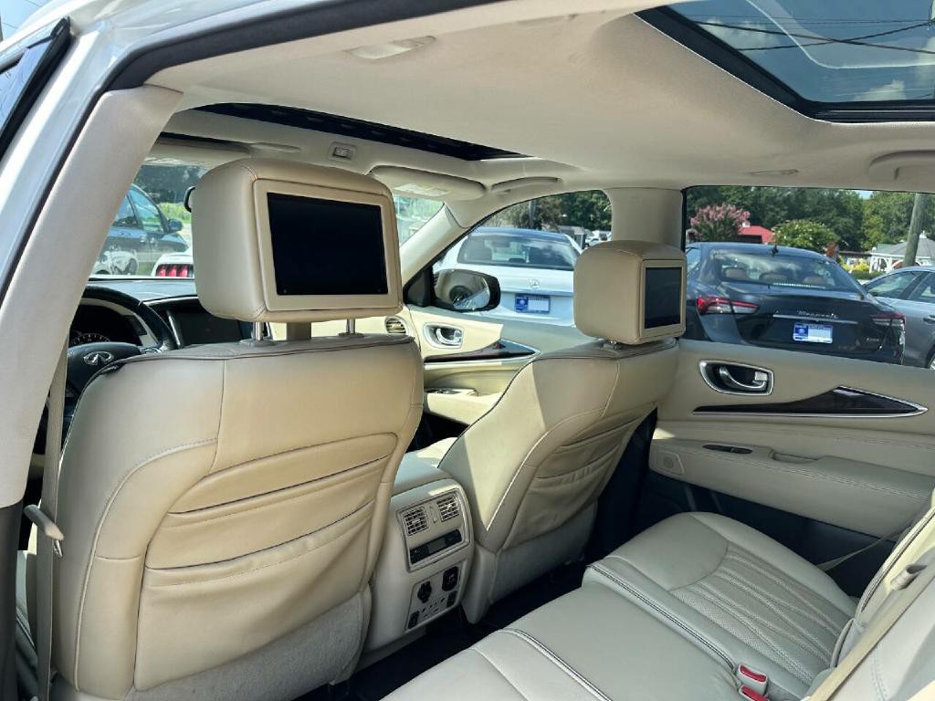 2017 INFINITI QX60 Image 38