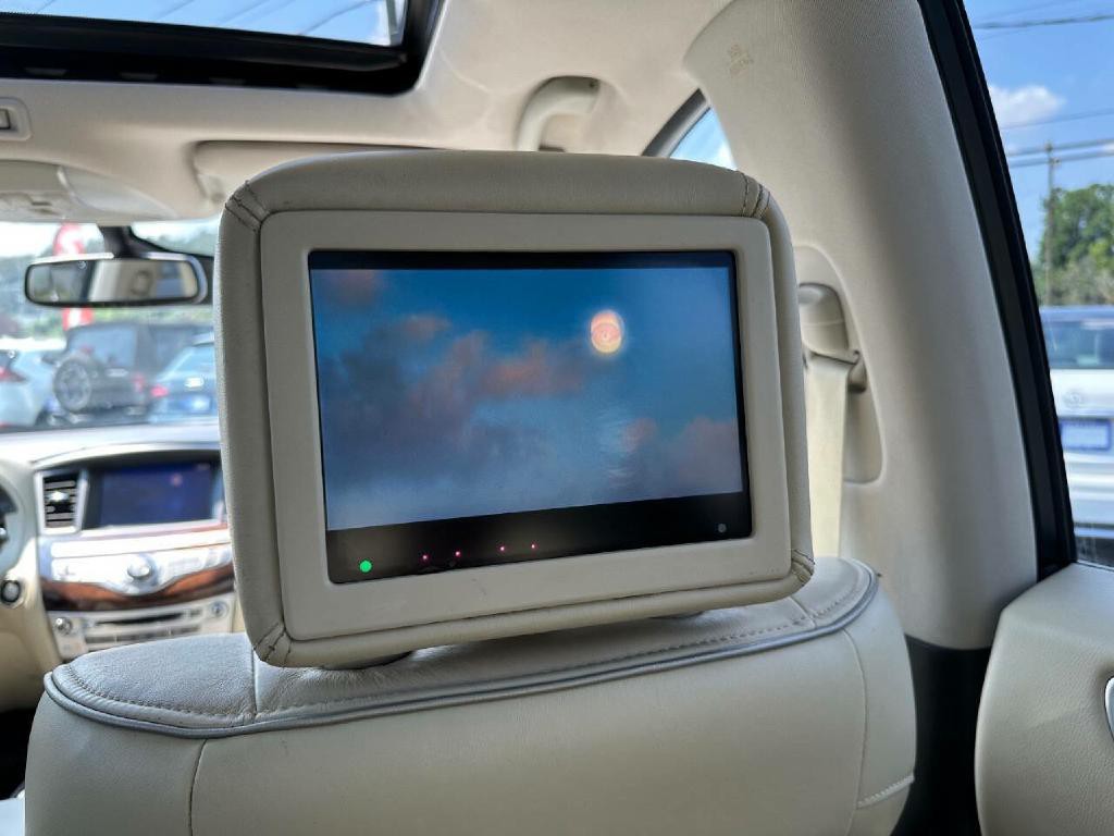2017 INFINITI QX60 Image 42
