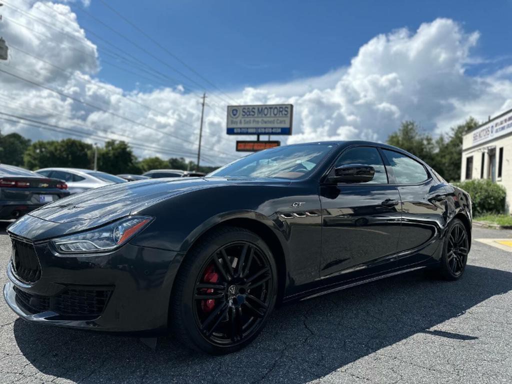2022 Maserati Ghibli Image 2
