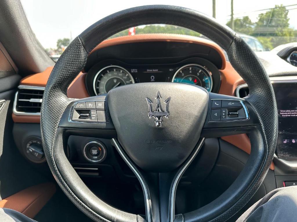 2022 Maserati Ghibli Image 18